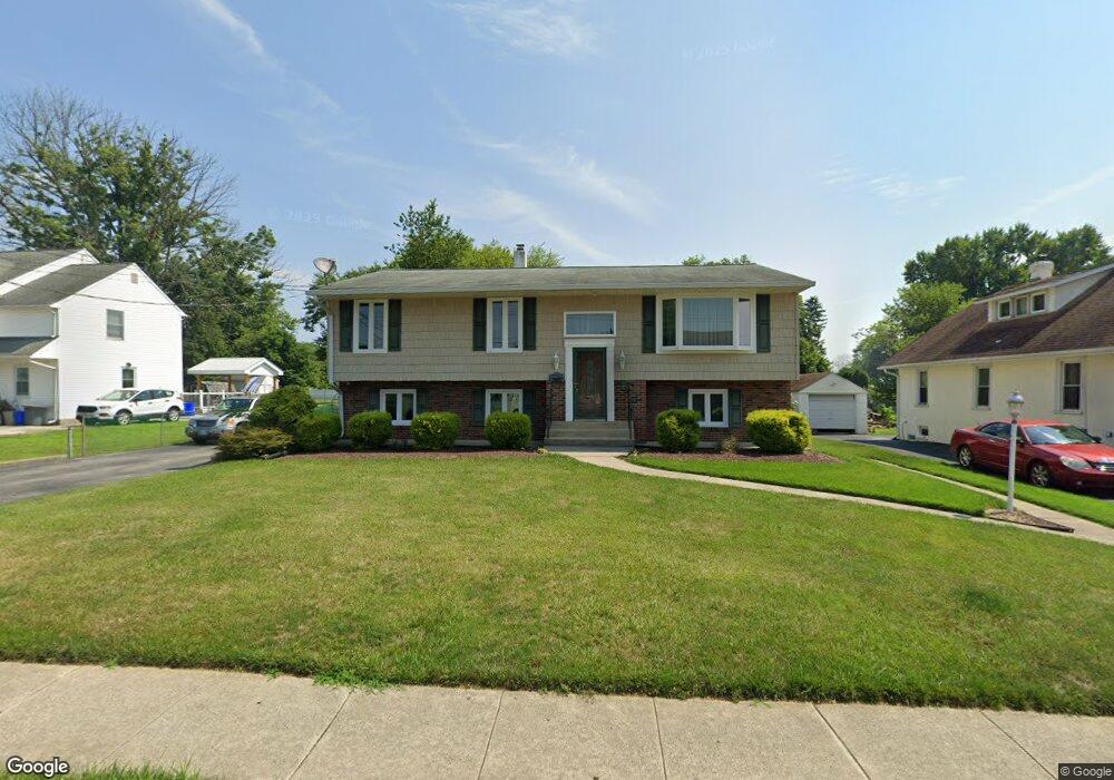 740 Amosland Rd, Morton, PA 19070 - photo 1