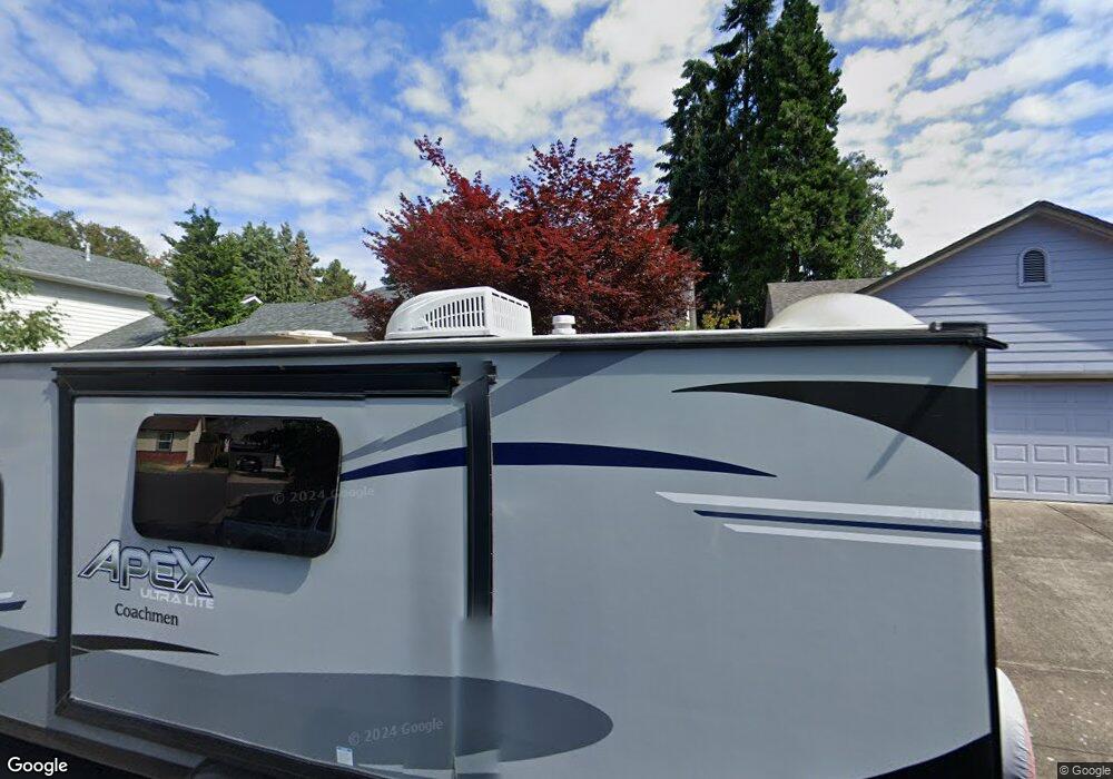 1576 Canal St, Springfield, OR 97477 - photo 1