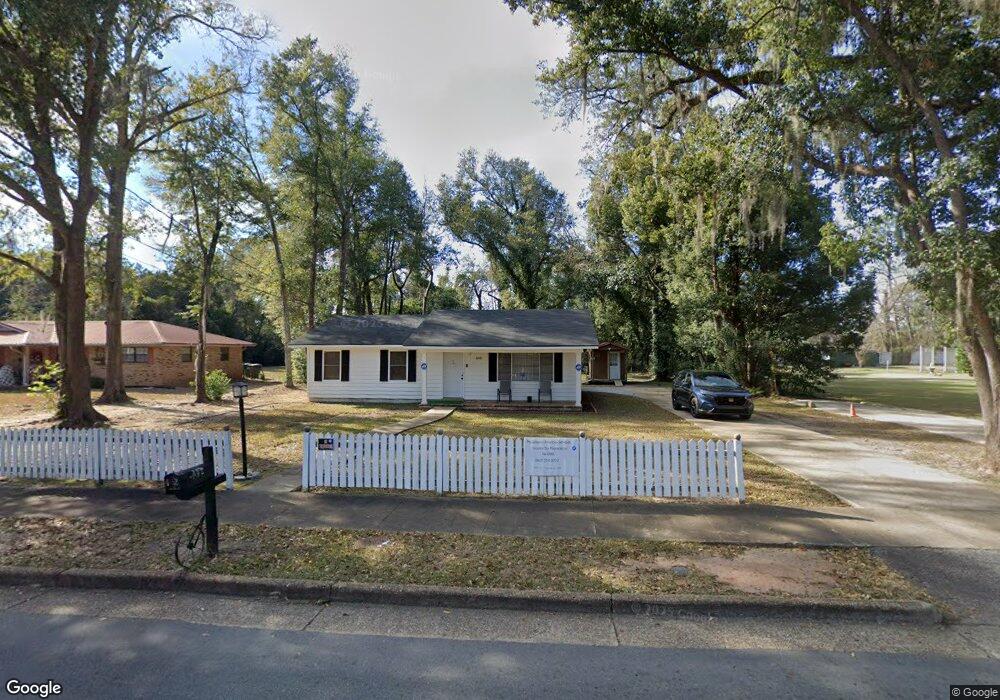 402 S Washington St, Bainbridge, GA 39819 - photo 1