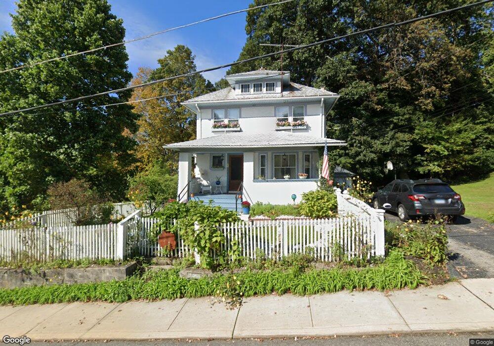 48 Chestnut St, Willimantic, CT 06226 - photo 1