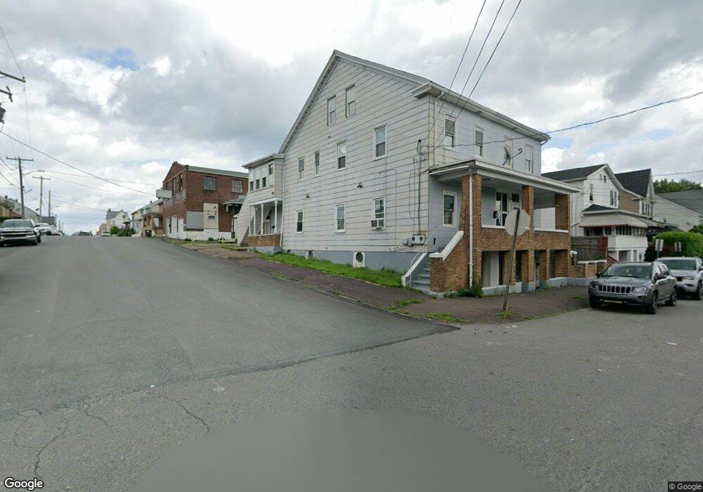 147 W Sherman St, McAdoo, PA 18237 - photo 1