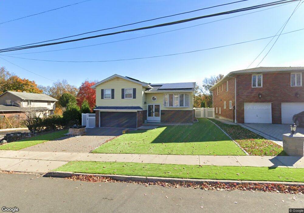 632 Abbott Ave, Ridgefield, NJ 07657 - photo 1