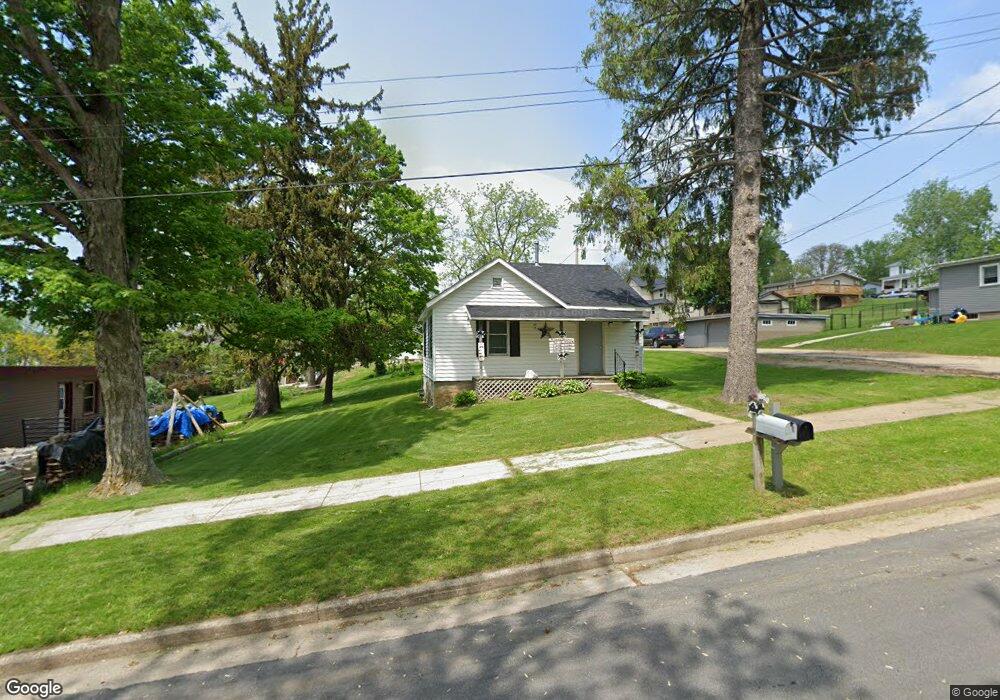 407 Colfax St, Argyle, WI 53504 - photo 1