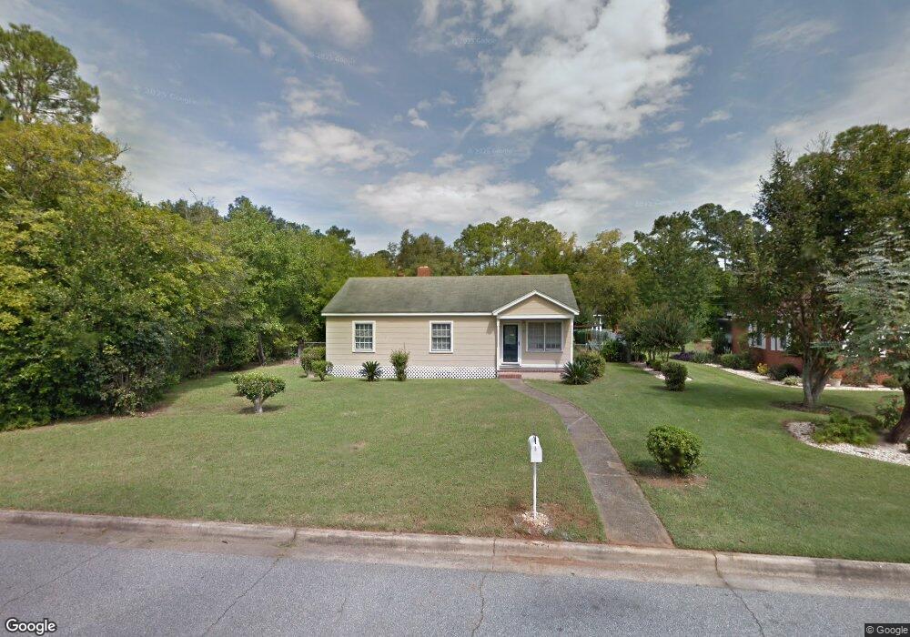 1711 Gillespie Ave, Albany, GA 31707 - photo 1