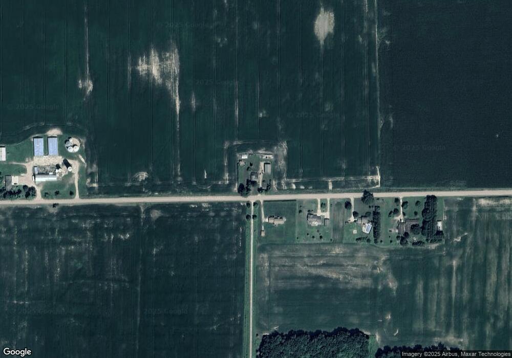 447 E Cronk Rd, Owosso, MI 48867 - photo 1