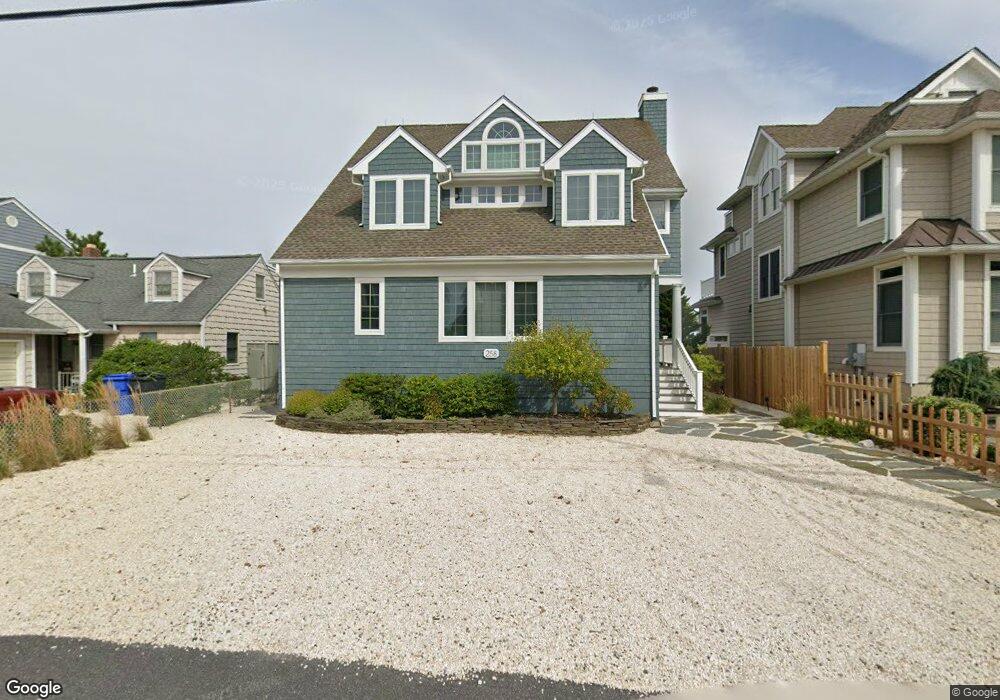 258 Harbor Ct, Lavallette, NJ 08735 - photo 1