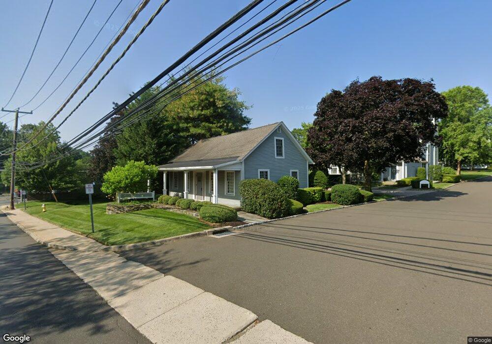 16 Hale Ln, Darien, CT 06820 - photo 1