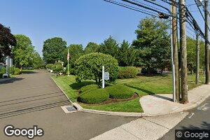 13 Hale Ln, Darien, CT 06820