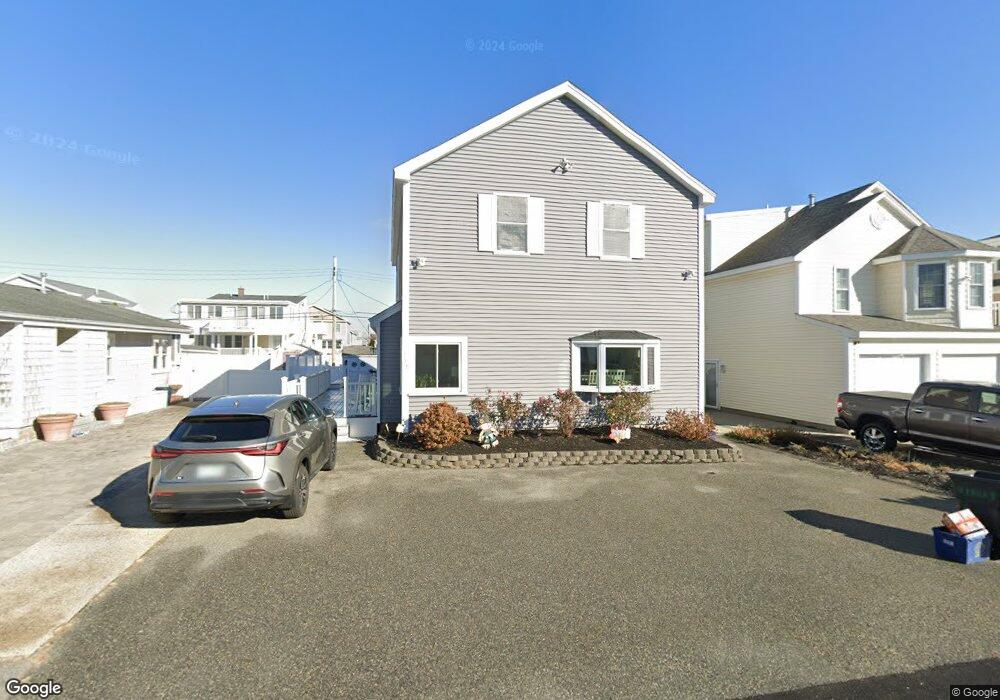 232 Bristol St, Seabrook, NH 03874 - photo 1