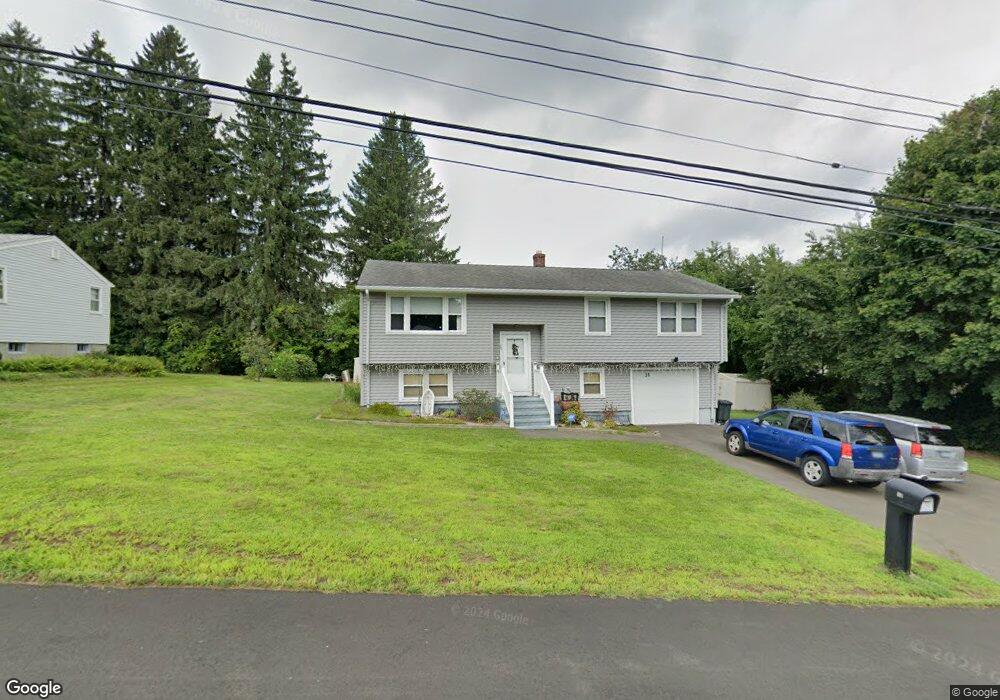 36 Dale St, East Haven, CT 06513 - photo 1