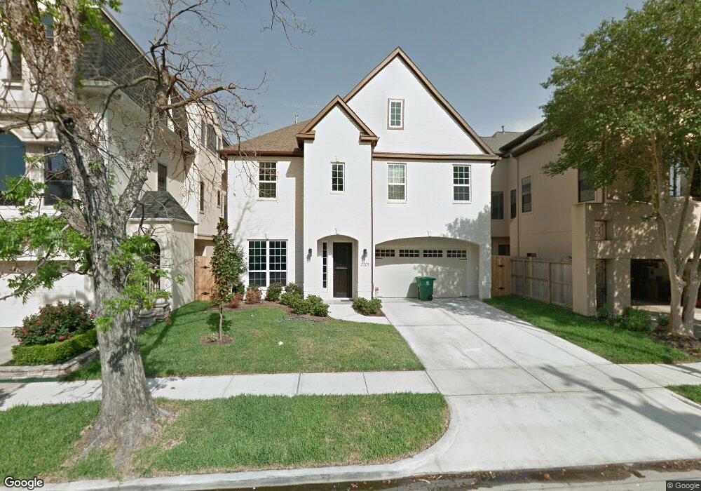 2201 Mcduffie St, Houston, TX 77019 - photo 1