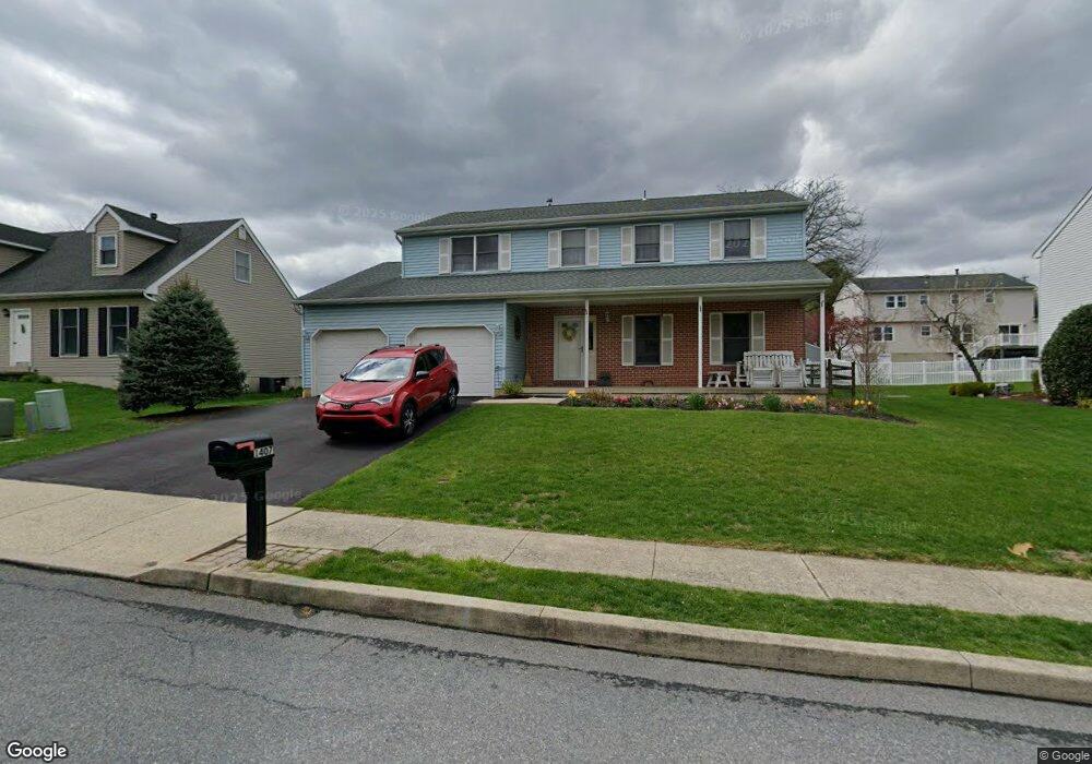 1407 Fredrick Blvd, Reading, PA 19605 - photo 1