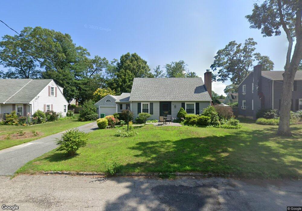 58 Edgehill Rd, Warwick, RI 02889 - photo 1