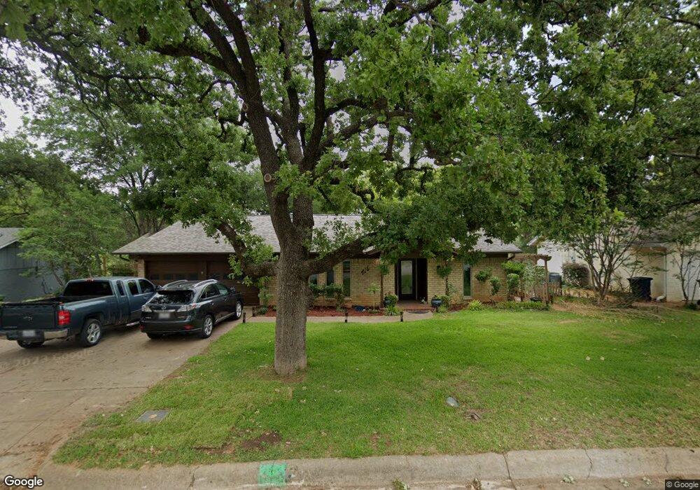 416 Crosstimber Dr, Hurst, TX 76053 - photo 1