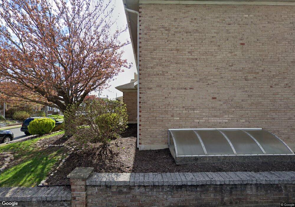 1813 W Cedar St unit 1817, Allentown, PA 18104 - photo 1