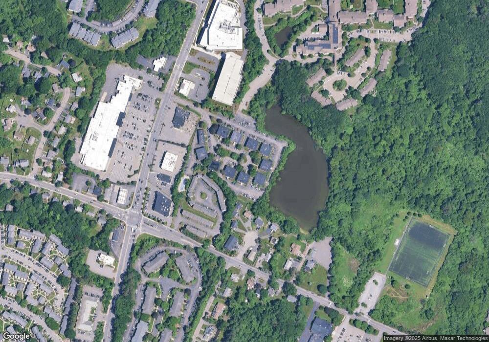 1105 Lexington St unit 11-11, Waltham, MA 02452 - photo 1