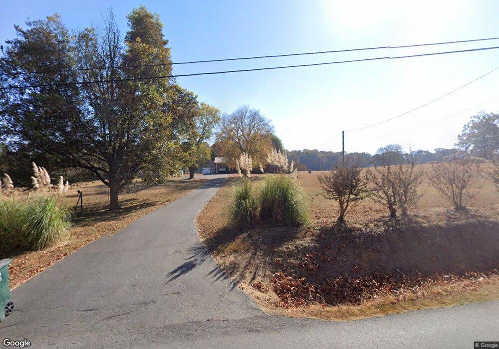 881 Lovebridge Rd SE, Calhoun, GA 30701 - photo 1