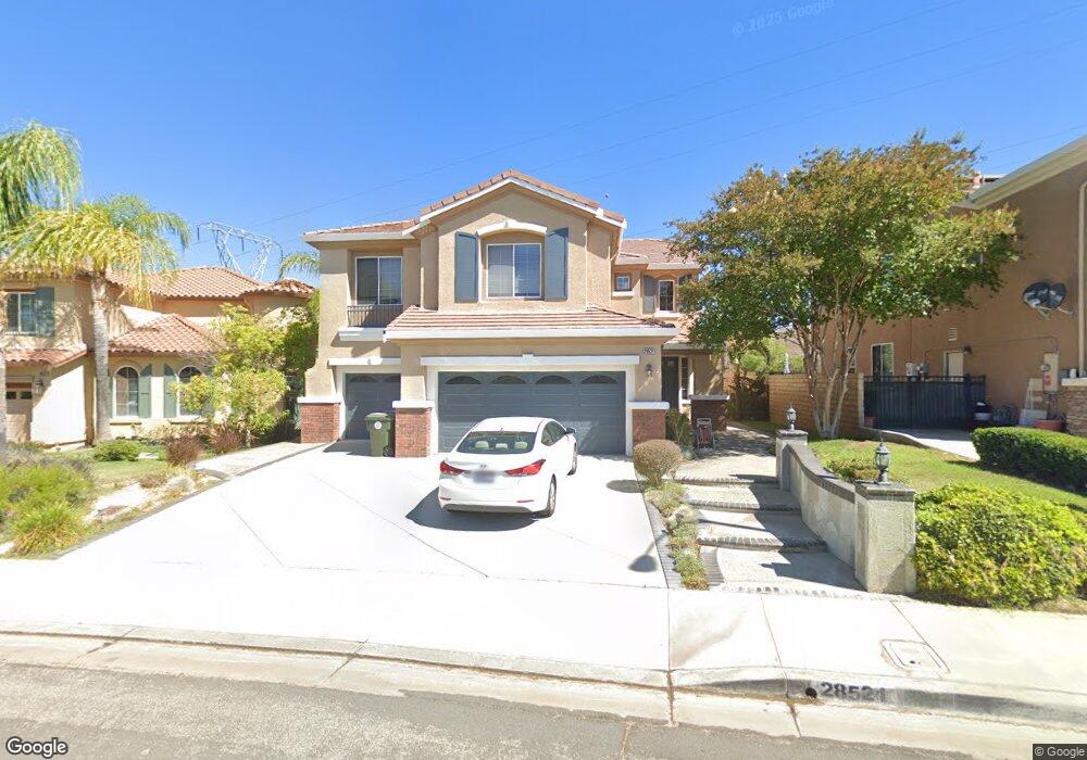 28521 Horseshoe Cir, Santa Clarita, CA 91390 - photo 1