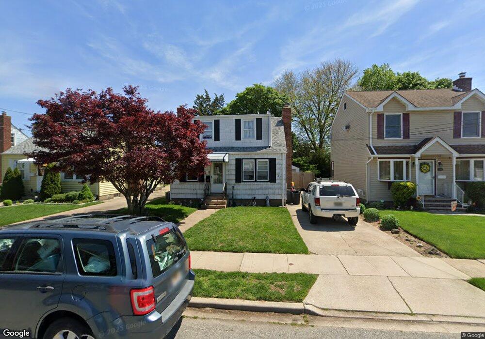 171 Frame St, Franklin Square, NY 11010 - photo 1