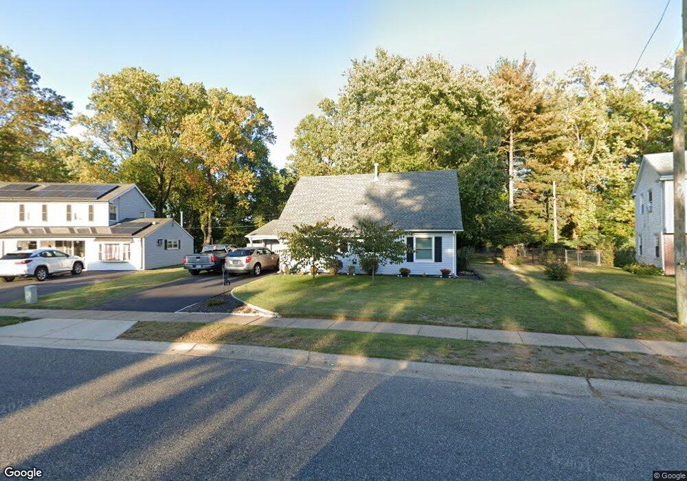 114 Pennypacker Dr, Willingboro, NJ 08046 - photo 1