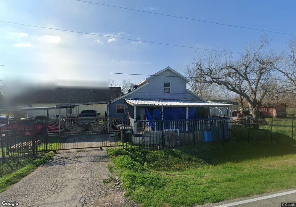 1613 Texas St, Alvin, TX 77511 - photo 1