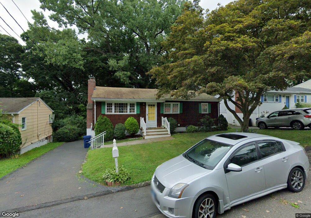 15 Hemlock St, West Haven, CT 06516 - photo 1