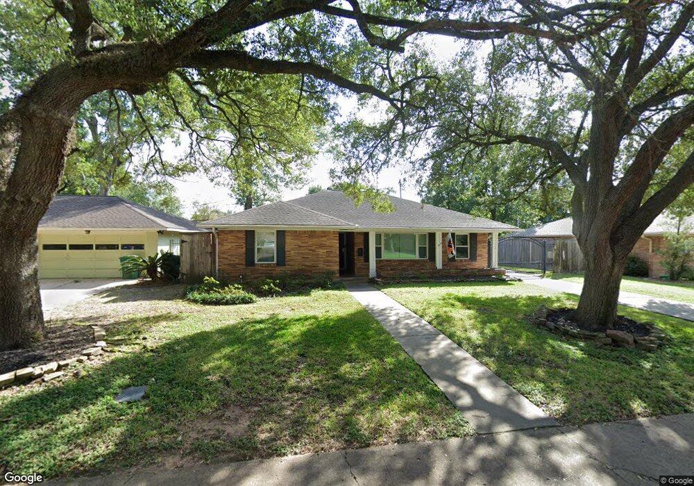 6319 Grovewood Ln, Houston, TX 77008 - photo 1