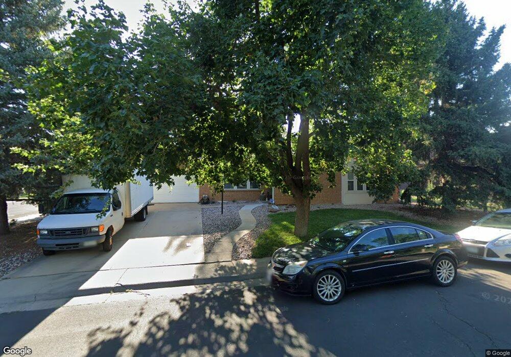 206 S Tucson Cir, Aurora, CO 80012 - photo 1