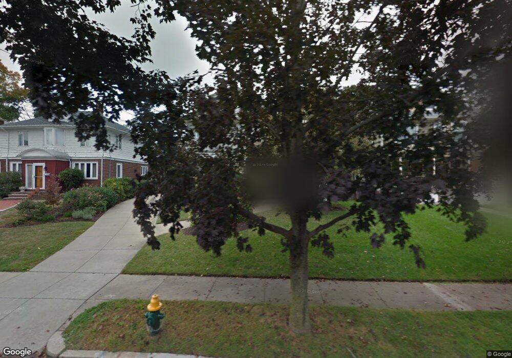 83 Bluff Ave unit 2, Cranston, RI 02905 - photo 1