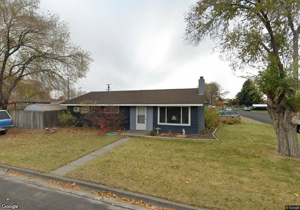 1244 SW Juniper Ave, Redmond, OR 97756 - photo 1