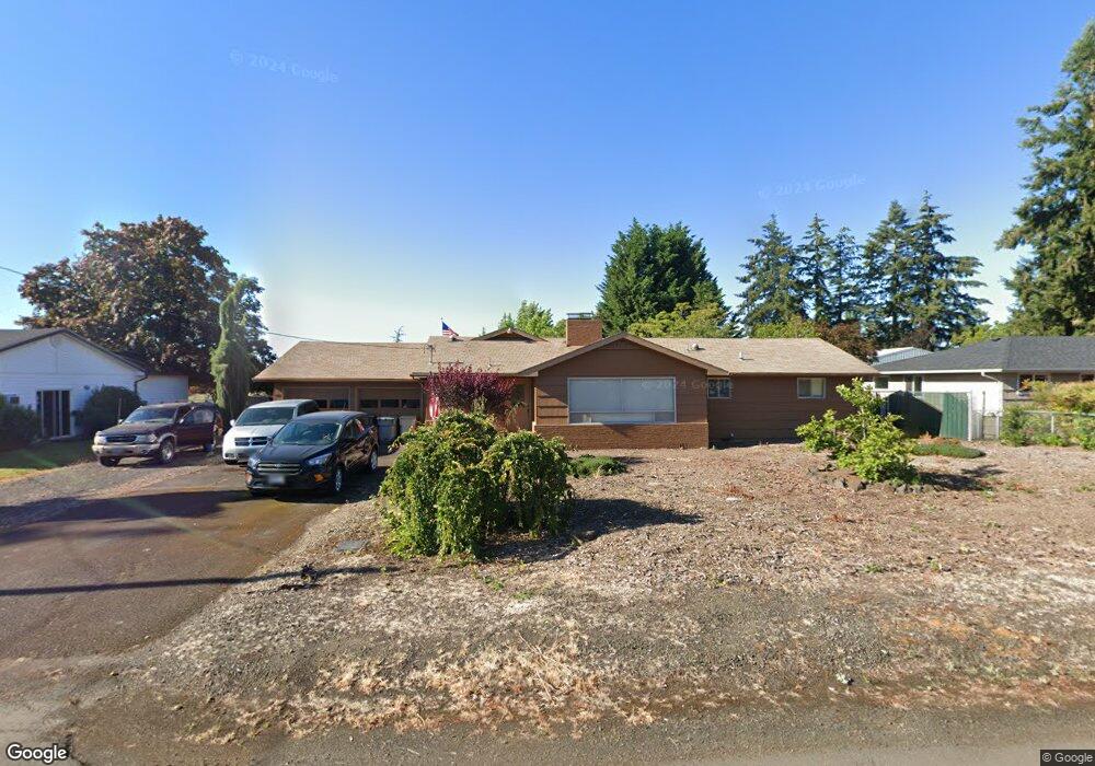 2147 SE Laura Ln, Dallas, OR 97338 - photo 1