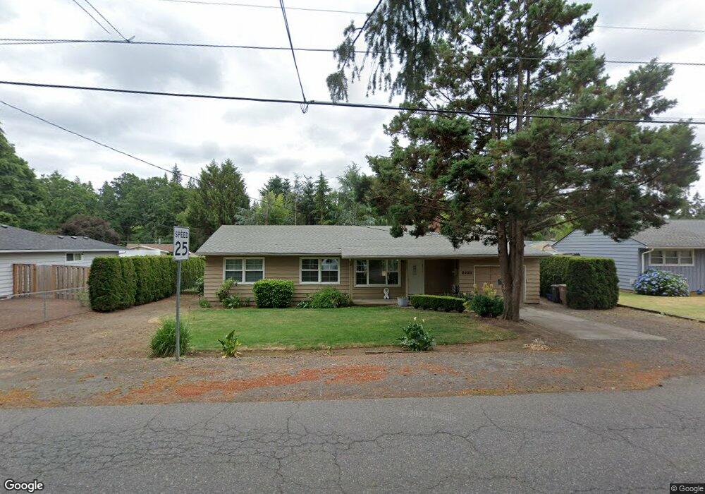 5920 SW Burma Rd, Lake Oswego, OR 97035 - photo 1