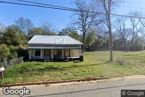 716 Lavender St, Montezuma, GA 31063