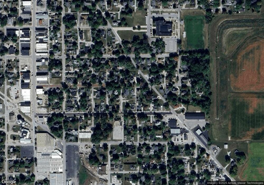 402 E 5th St, Sheridan, IN 46069 - photo 1