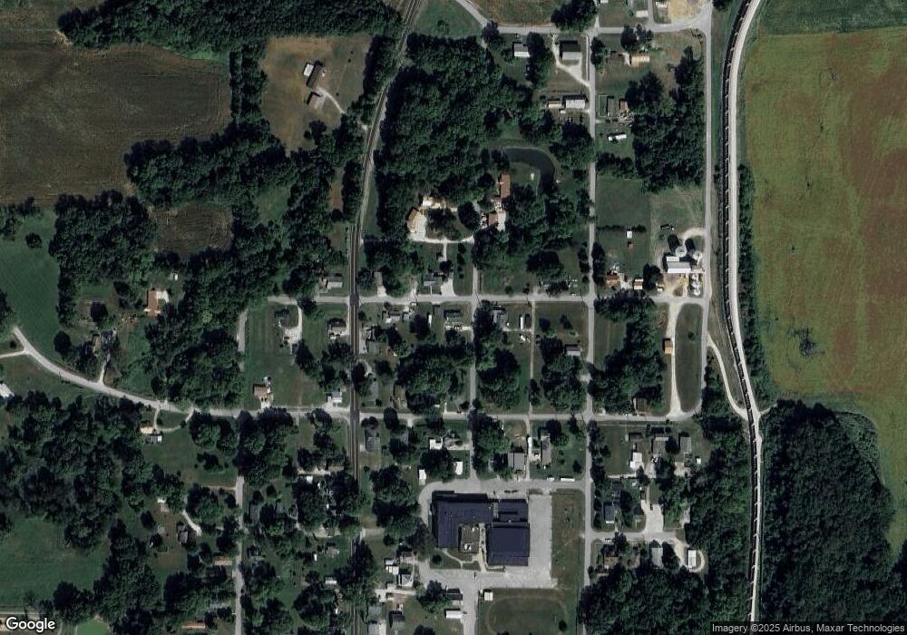 109 N 3rd St, Edwardsport, IN 47528 - photo 1