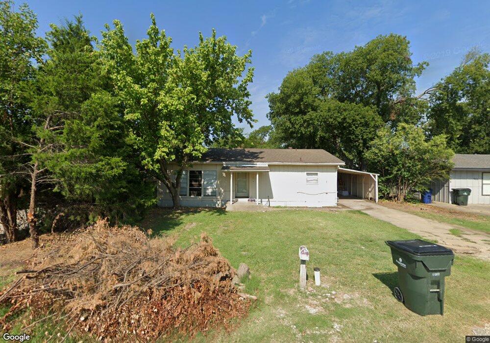 903 N 8th St, Sanger, TX 76266 - photo 1