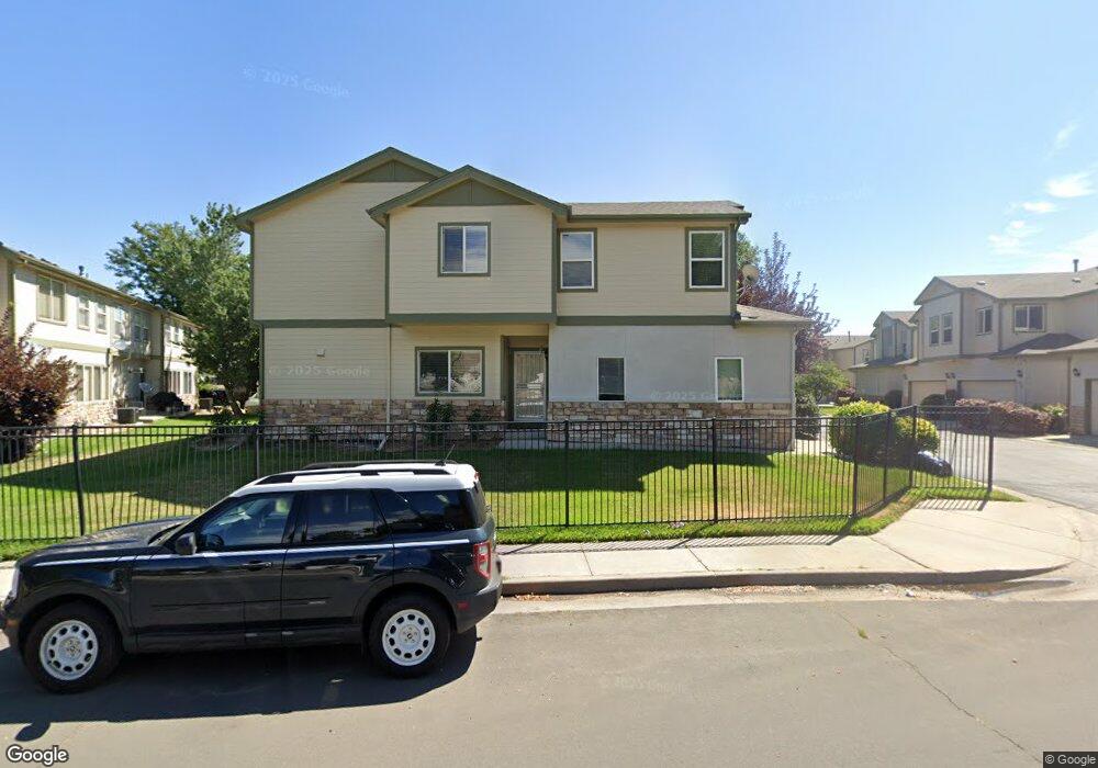 1208 S Idalia St unit D, Aurora, CO 80017 - photo 1