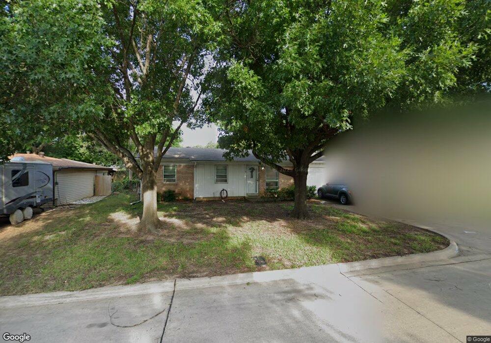 873 Jerry Ln, Bedford, TX 76022 - photo 1