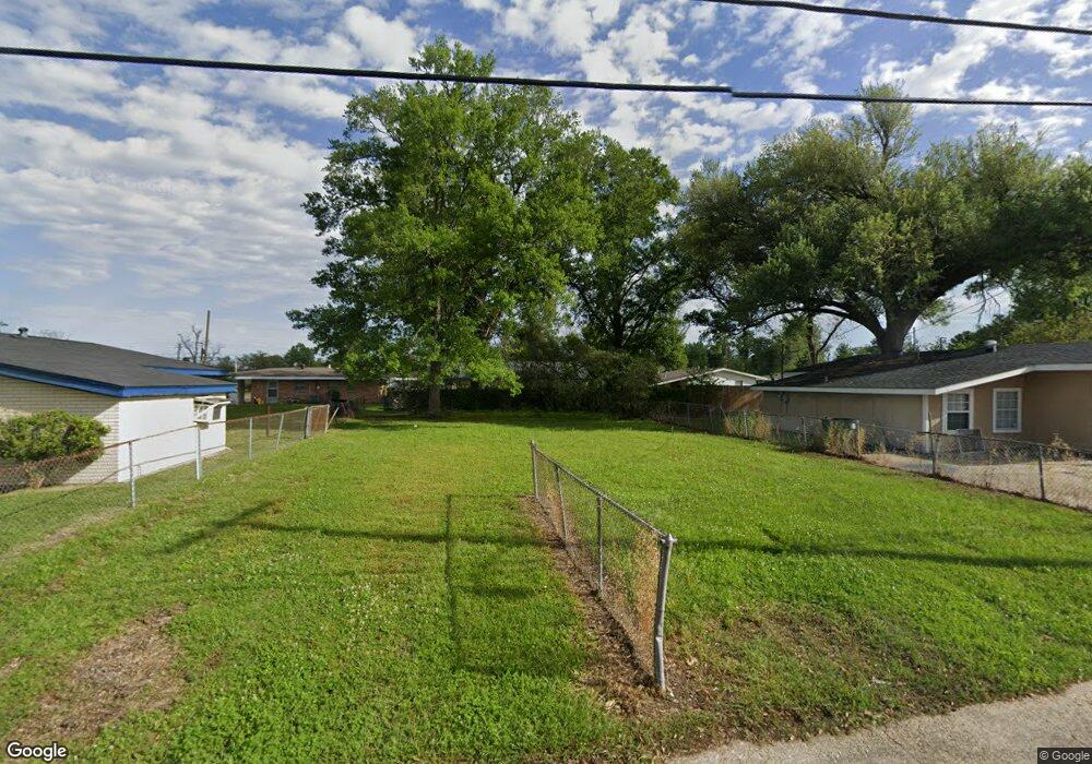 1205 Cactus Dr, Lake Charles, LA 70607 - photo 1