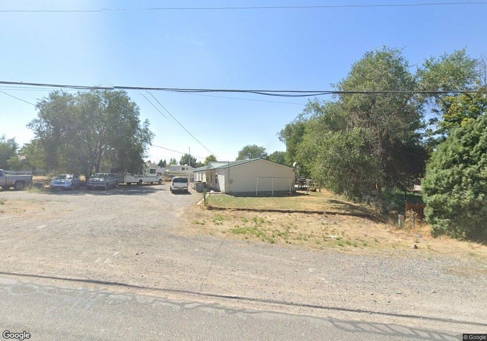 534 S Center St, Santaquin, UT 84655 - photo 1