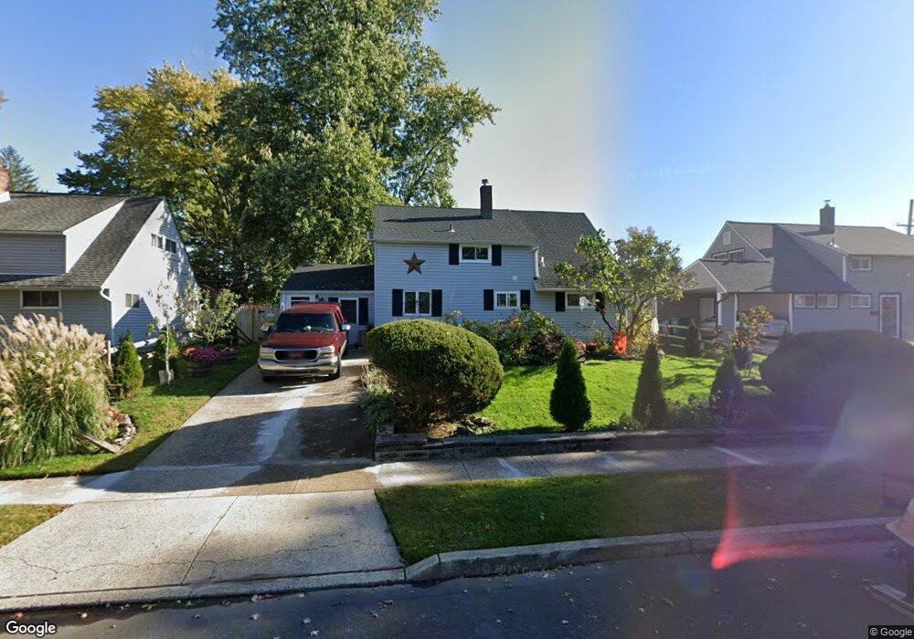 148 Idlewild Rd, Levittown, PA 19057 - photo 1