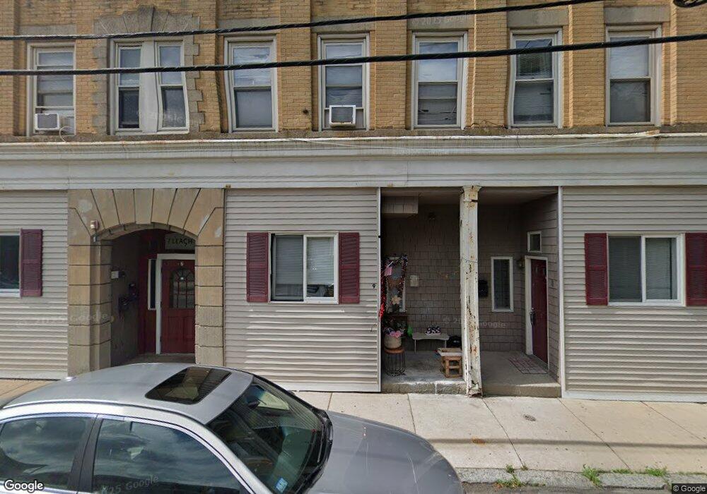 9 Leach St, Salem, MA 01970 - photo 1