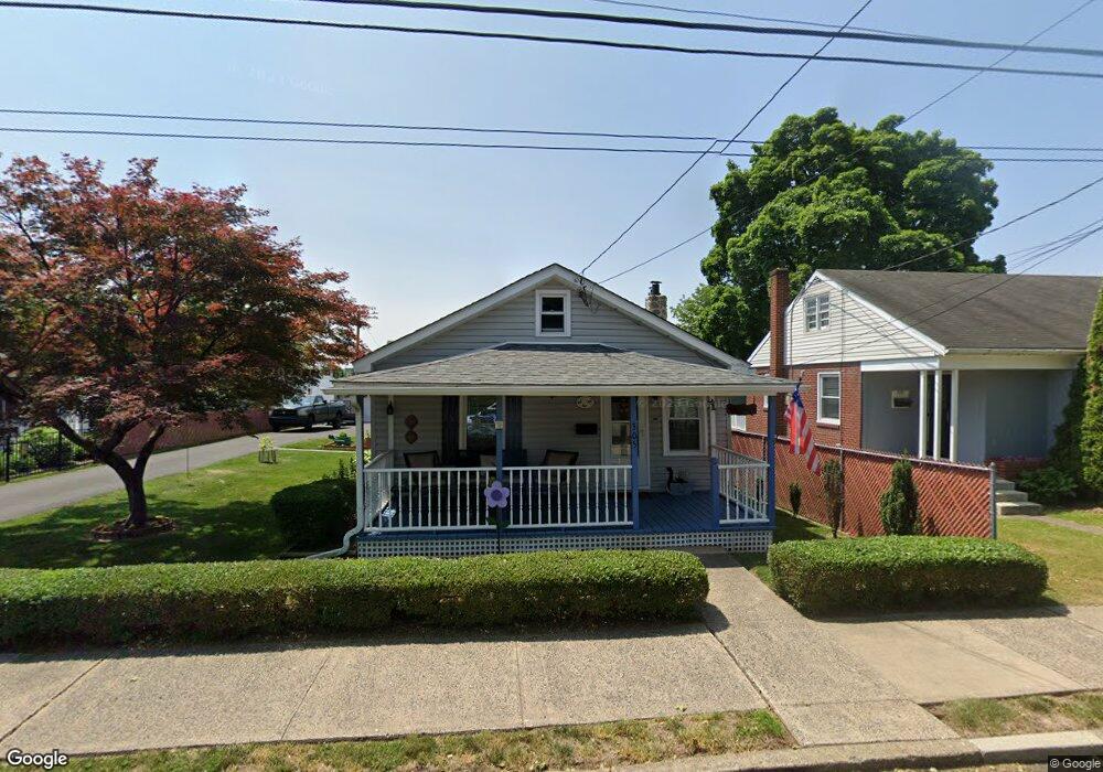 305 Elm St, Stowe, PA 19464 - photo 1