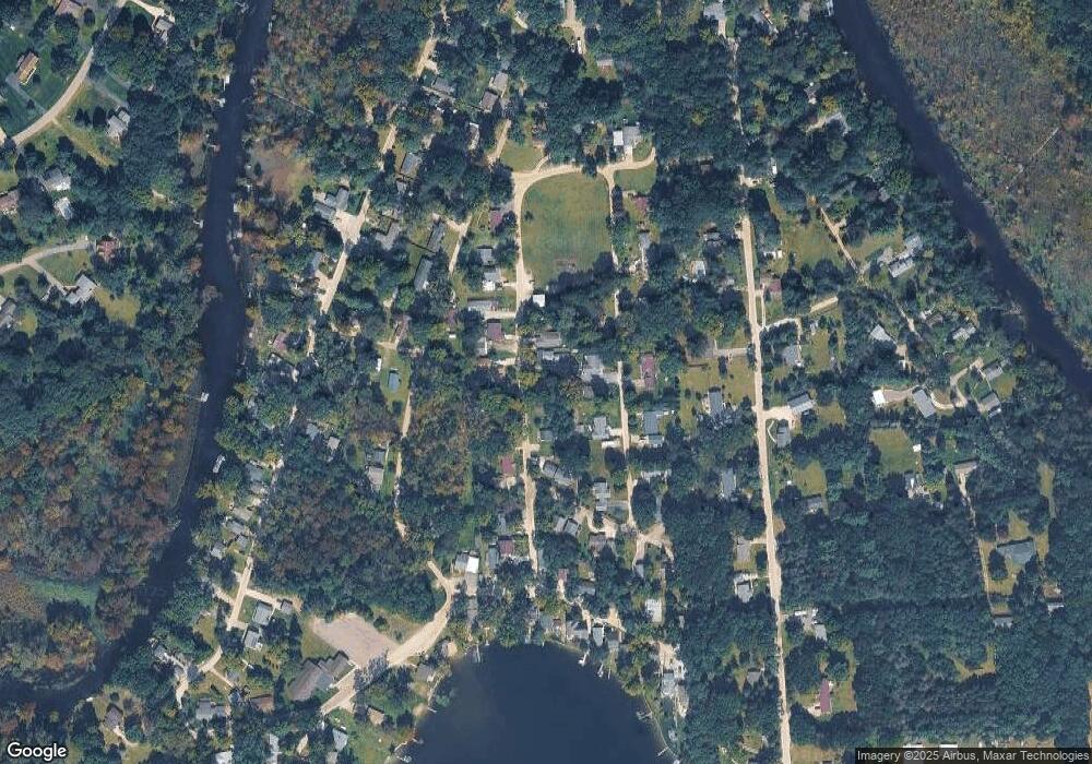 9591 Palmer Rd, Whitmore Lake, MI 48189 - photo 1