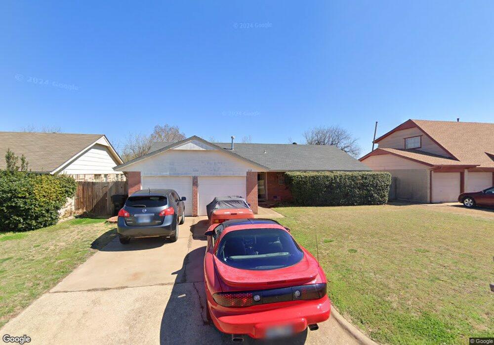 312 N Morgan Dr, Moore, OK 73160 - photo 1