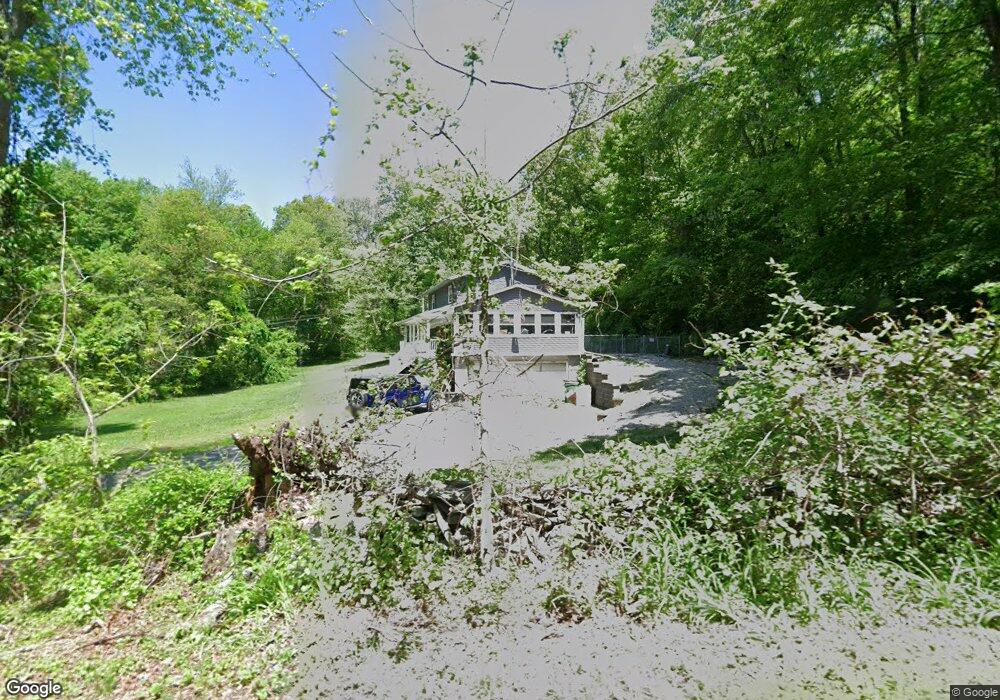 204 Smithtown Rd, Fishkill, NY 12524 - photo 1