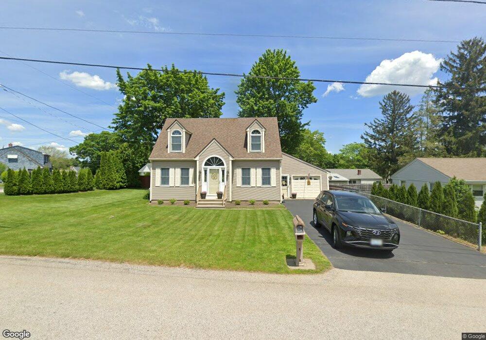 2 Tucker Rd, Greenville, RI 02828 - photo 1