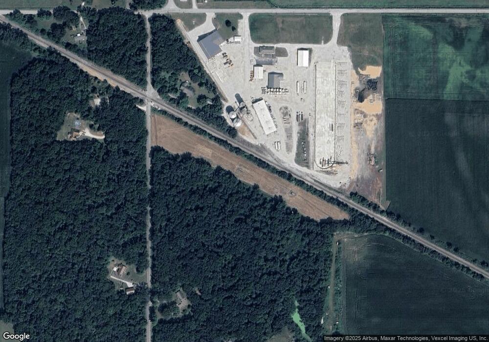 2460 N Peabody St, Knox, IN 46534 - photo 1