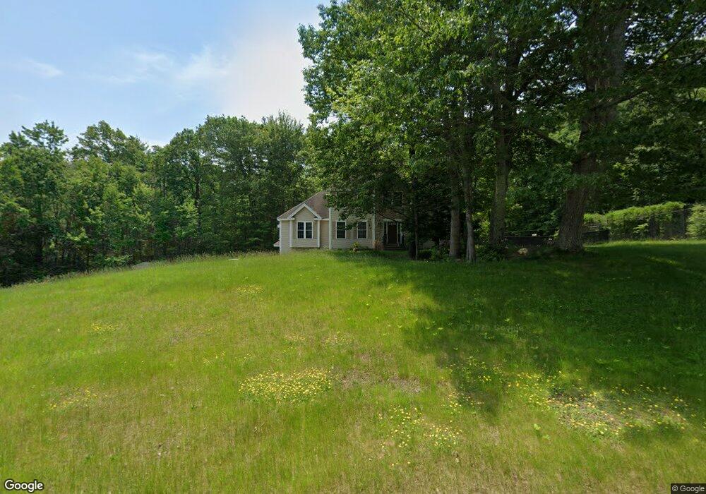 19 Litchfield Cir, Pelham, NH 03076 - photo 1