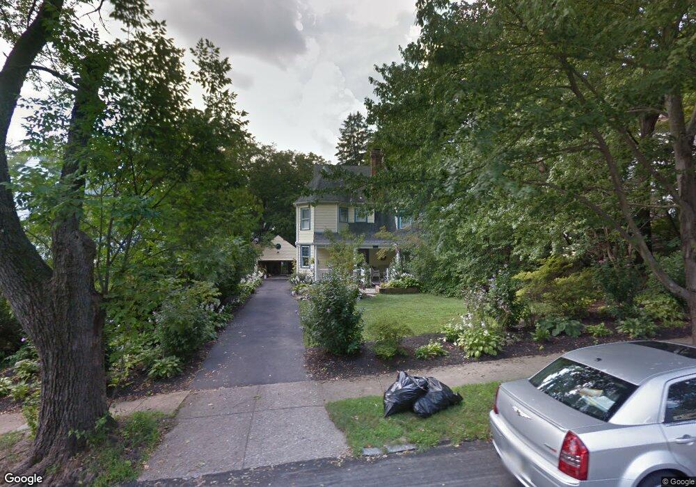 418 Chestnut Ln, Wayne, PA 19087 - photo 1